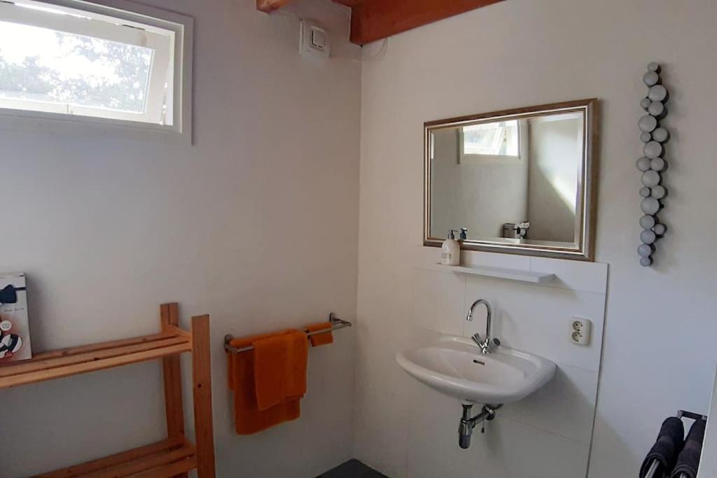 Farm Apartment, Self Checkin Anna Paulowna Dış mekan fotoğraf